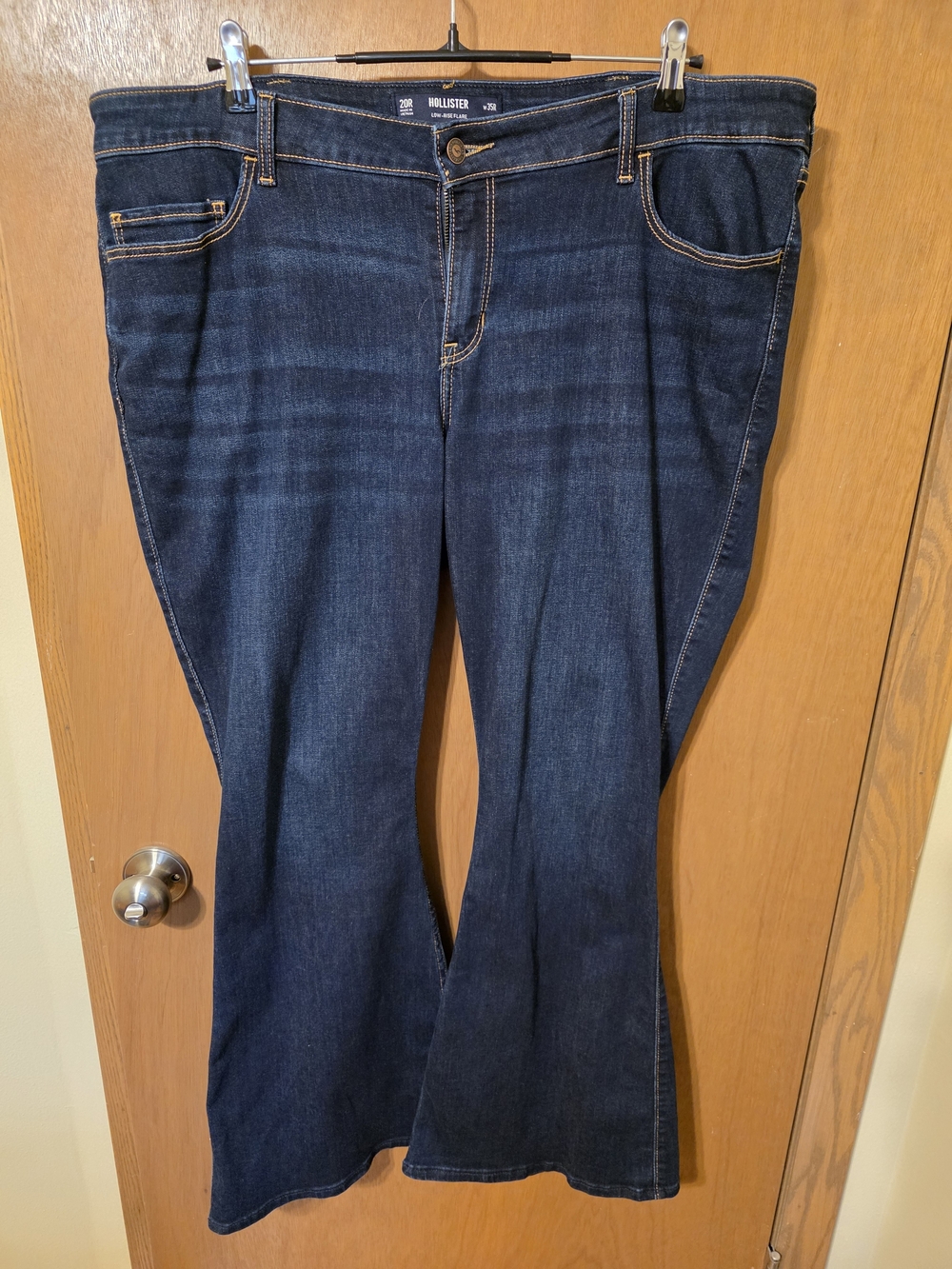 Hollister Low Rise Flare Jeans Size 20R